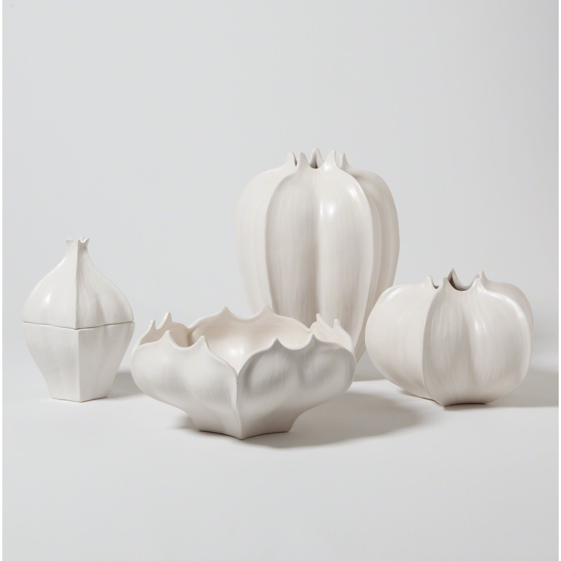Star Fruit Box by Global Views. Made from ceramic in a modern style.