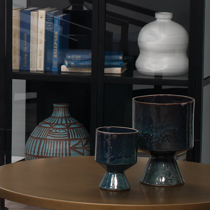 Berkeley Pots by Jamie Young in blue. Made from ceramic in a transitional style.
