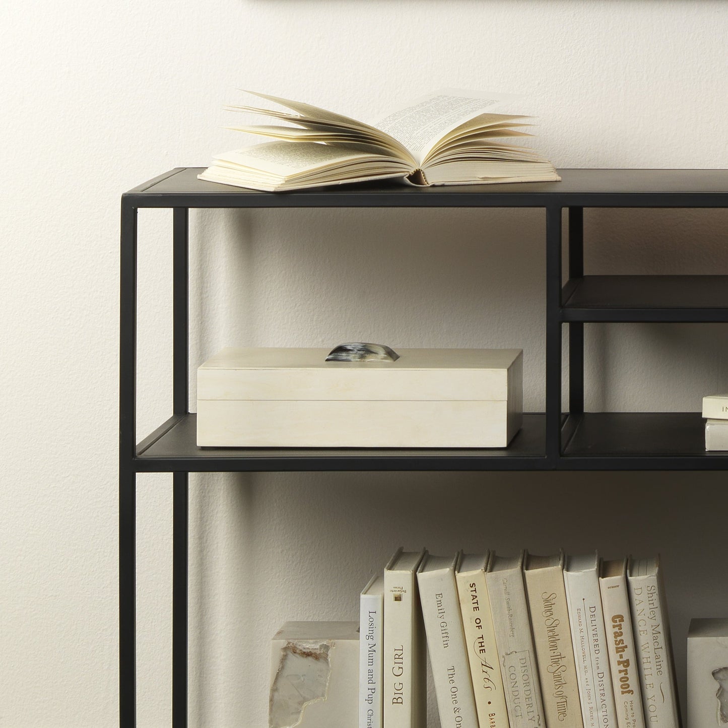 014 SR-707869 | Lifestyle | Constantine Box by Jamie Young in cream resin with horn accent. Made from resin on mdf, horn in a modern style.