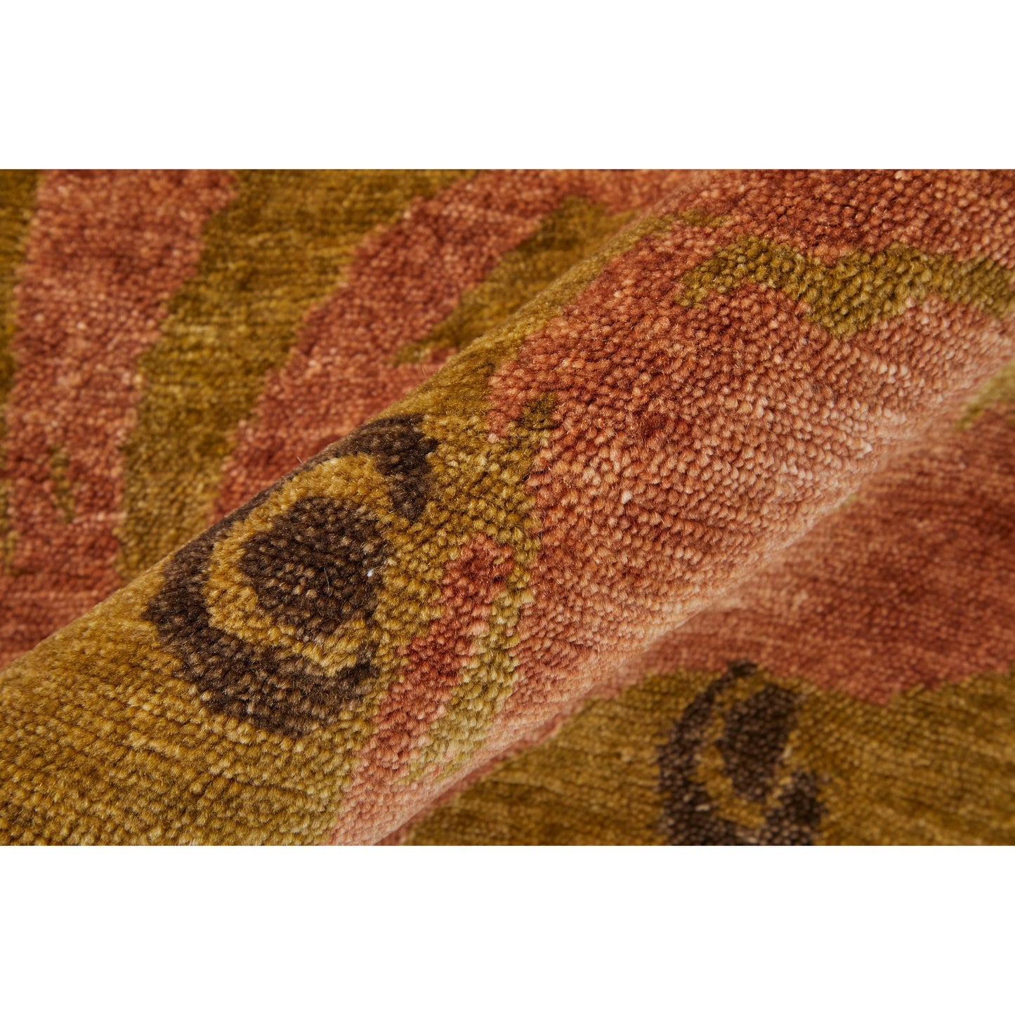 003 SI-1868867,SI-1868868 | Closeup | Cordonnet Rug - 7152F by Feizy in green, rust. Made from wool in a unique style.