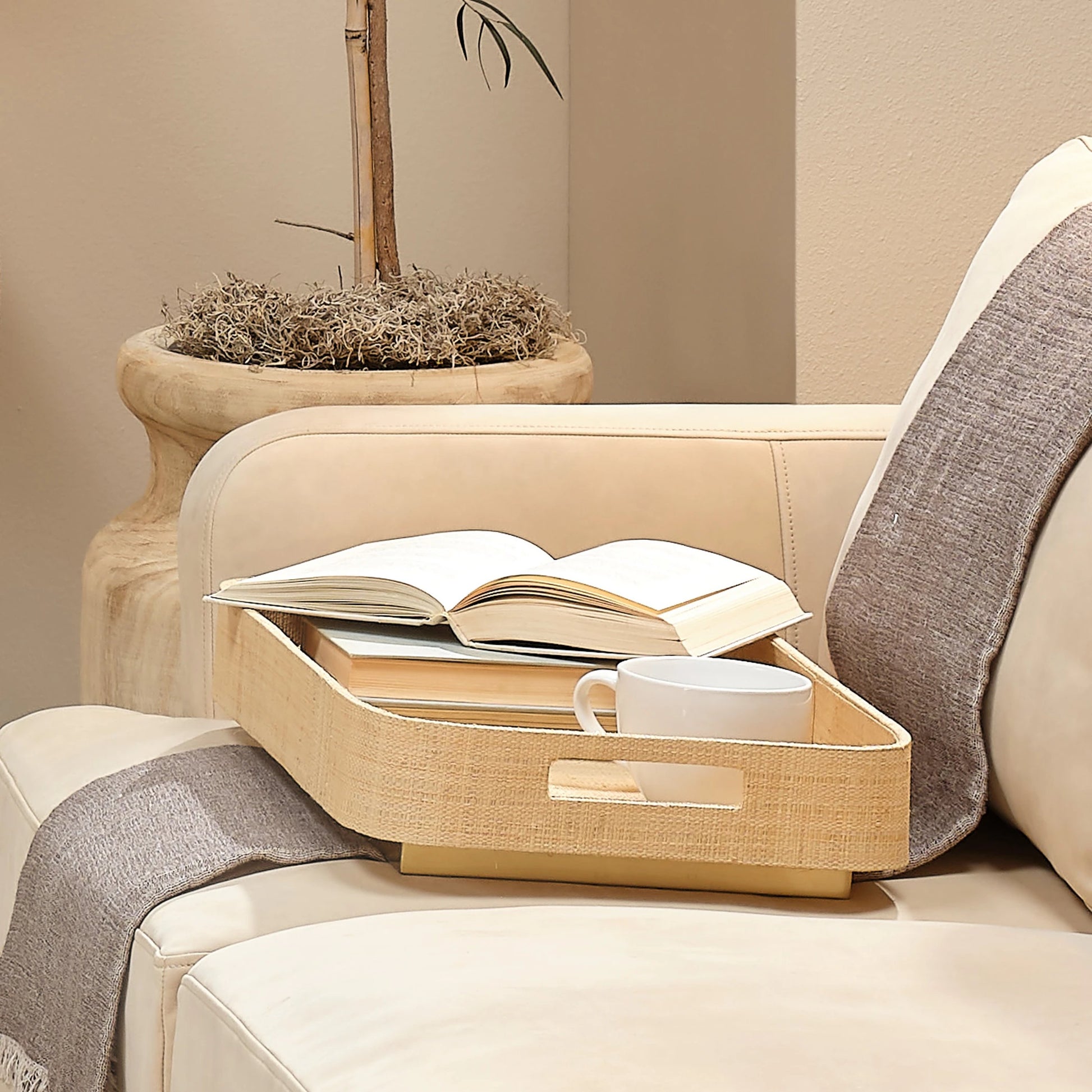 Utopia Footed Tray by Jamie Young. Made from raffia in a cottage & farmhouse style.