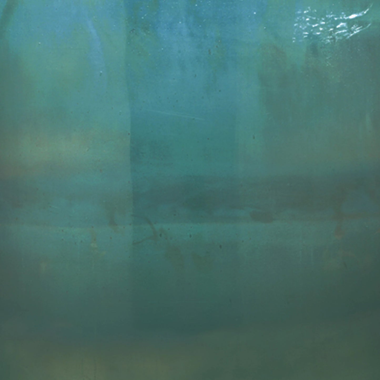 006 S-292350 | Closeup | Vapor Vase by Jamie Young. Made from glass in a eclectic & global style.