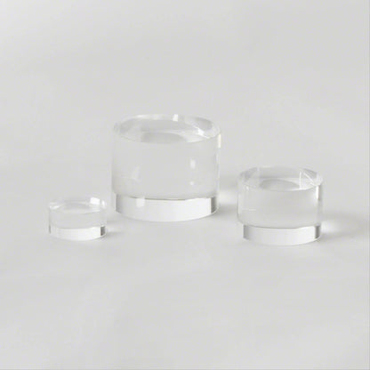 Crystal Column Riser by Global Views. Made from crystal in a modern style.