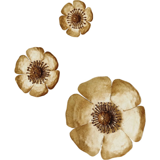 En Poppies by Global Views in gold leaf. Made from cast iron, iron in a eclectic & global style.
