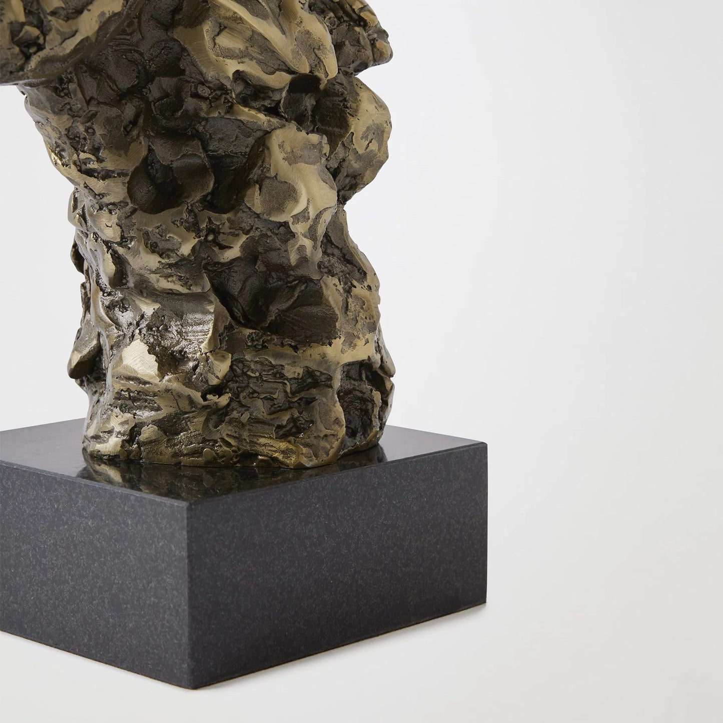 002 SI-2523870 | Closeup | Textured Antelope by Global Views in bronze. Made from cast iron, granite in a rustic style.