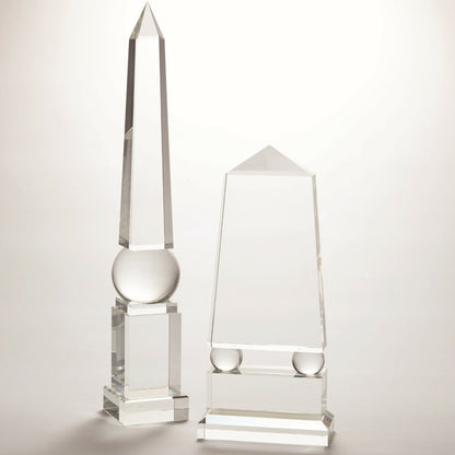 Crystal Obelisk by Global Views. Made from crystal in a modern style.