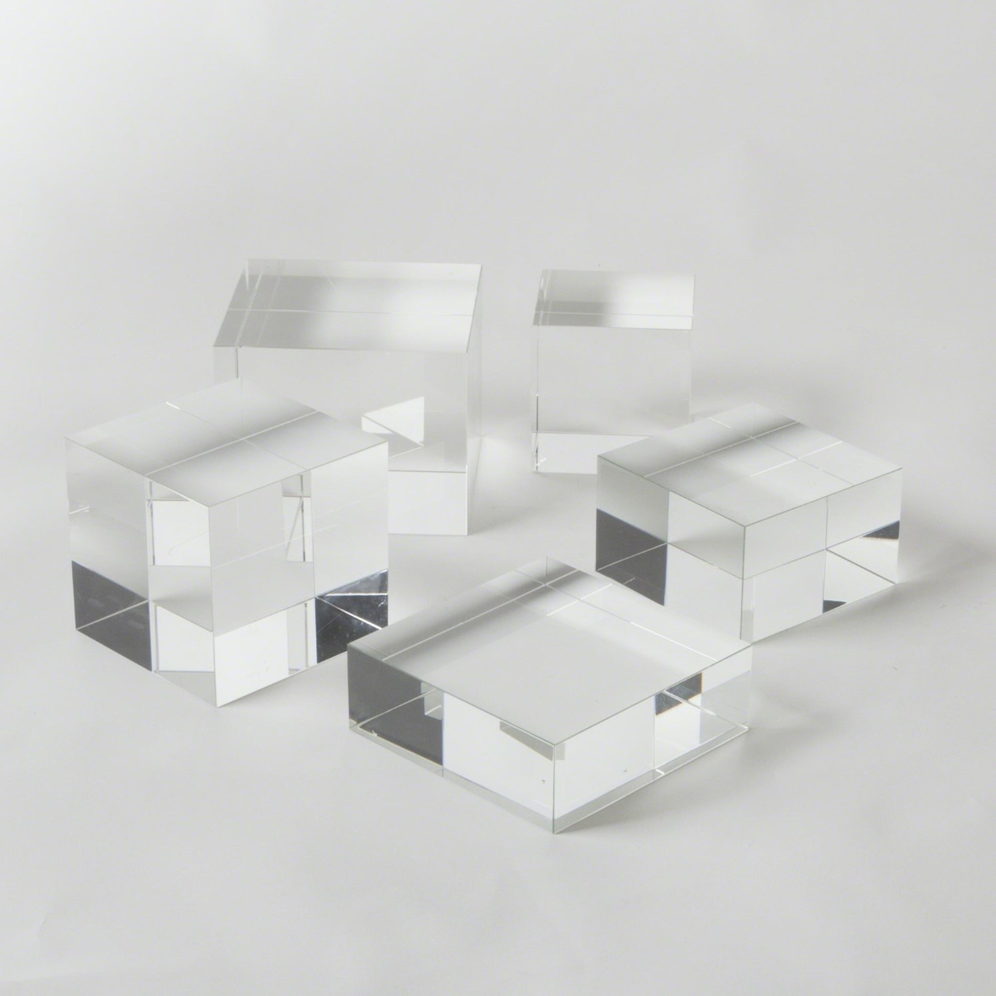 Crystal Cube Riser by Global Views. Made from crystal in a modern style.
