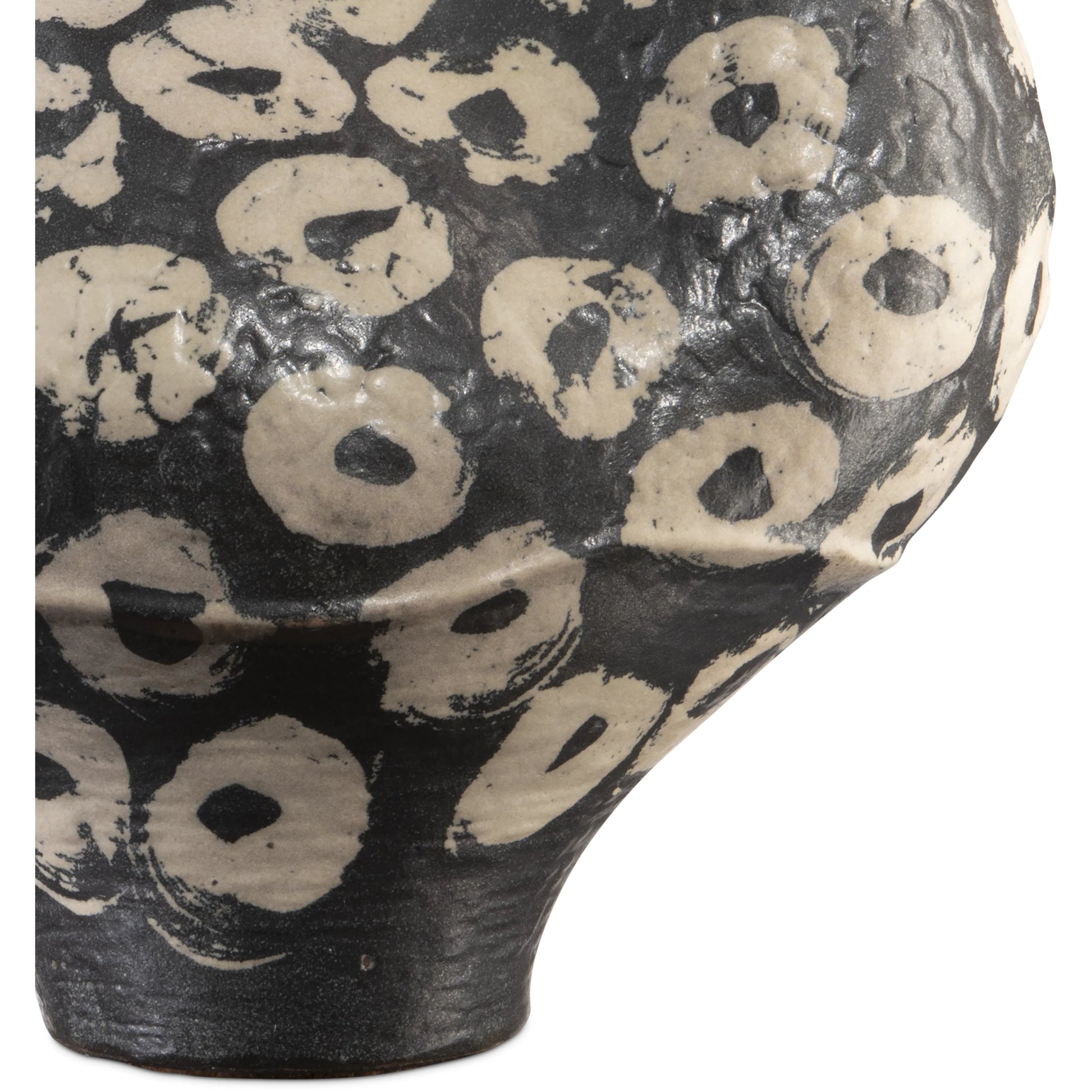 Japonesque Bowl by Currey and Company in black, light mud. Made from porcelain in a modern style.