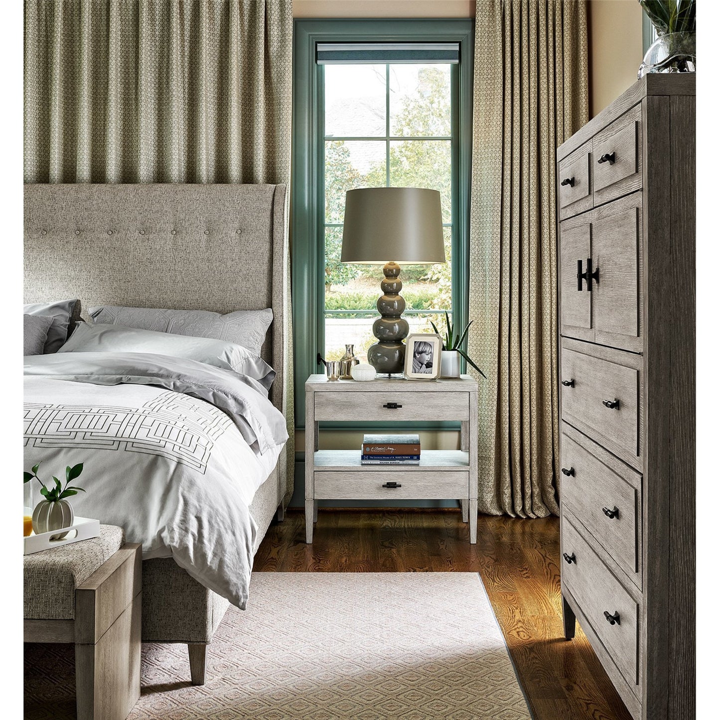 005 SR-813429 | Lifestyle | Midtown Nightstand by Universal Furniture in matte black and flannel. Made from unique in a coastal style.