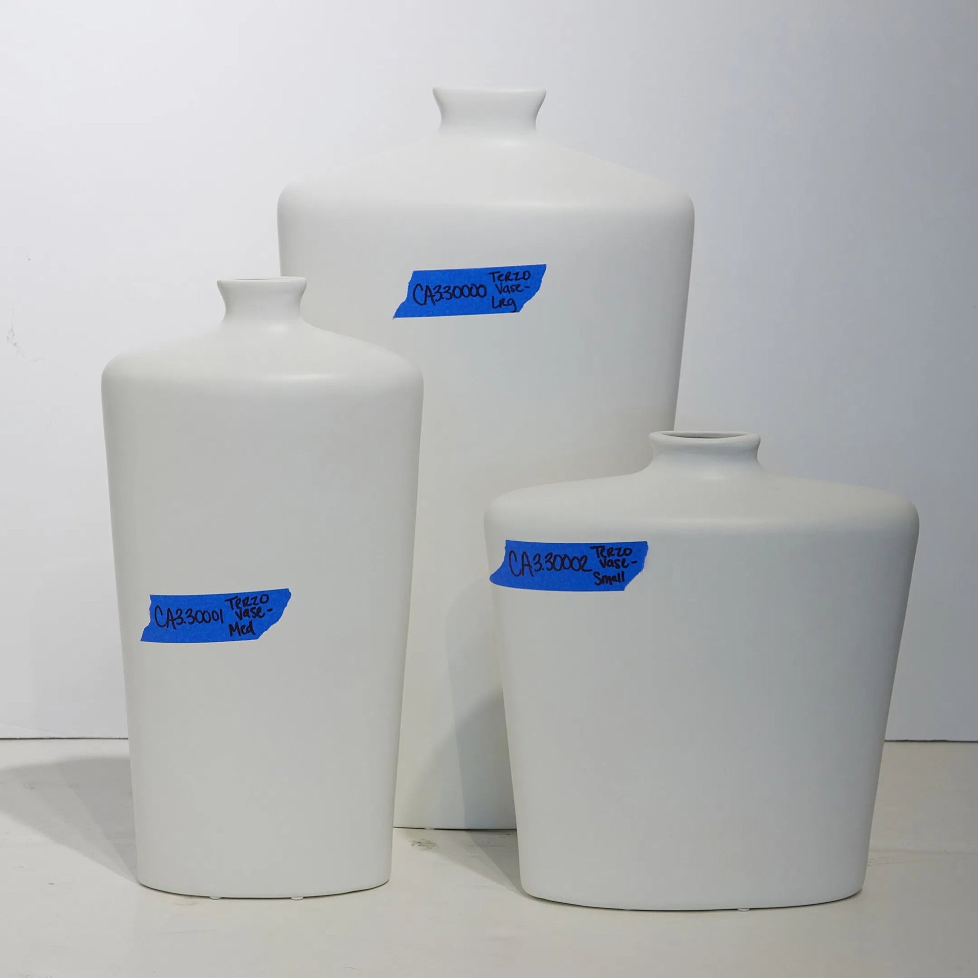 Terzo Vase by Global Views in matte white. Made from unique in a modern style.
