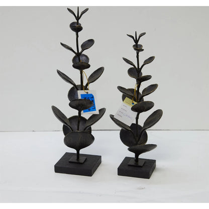 Liana Sculpture by Global Views in bronze. Made from cast iron, iron, marble in a unique style.