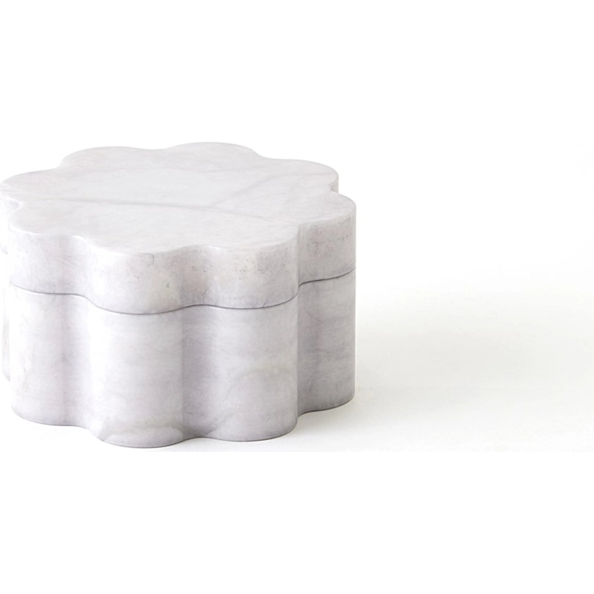 Cumulus Alabaster Wide Box by Global Views in ivory. Made from unique in a unique style.