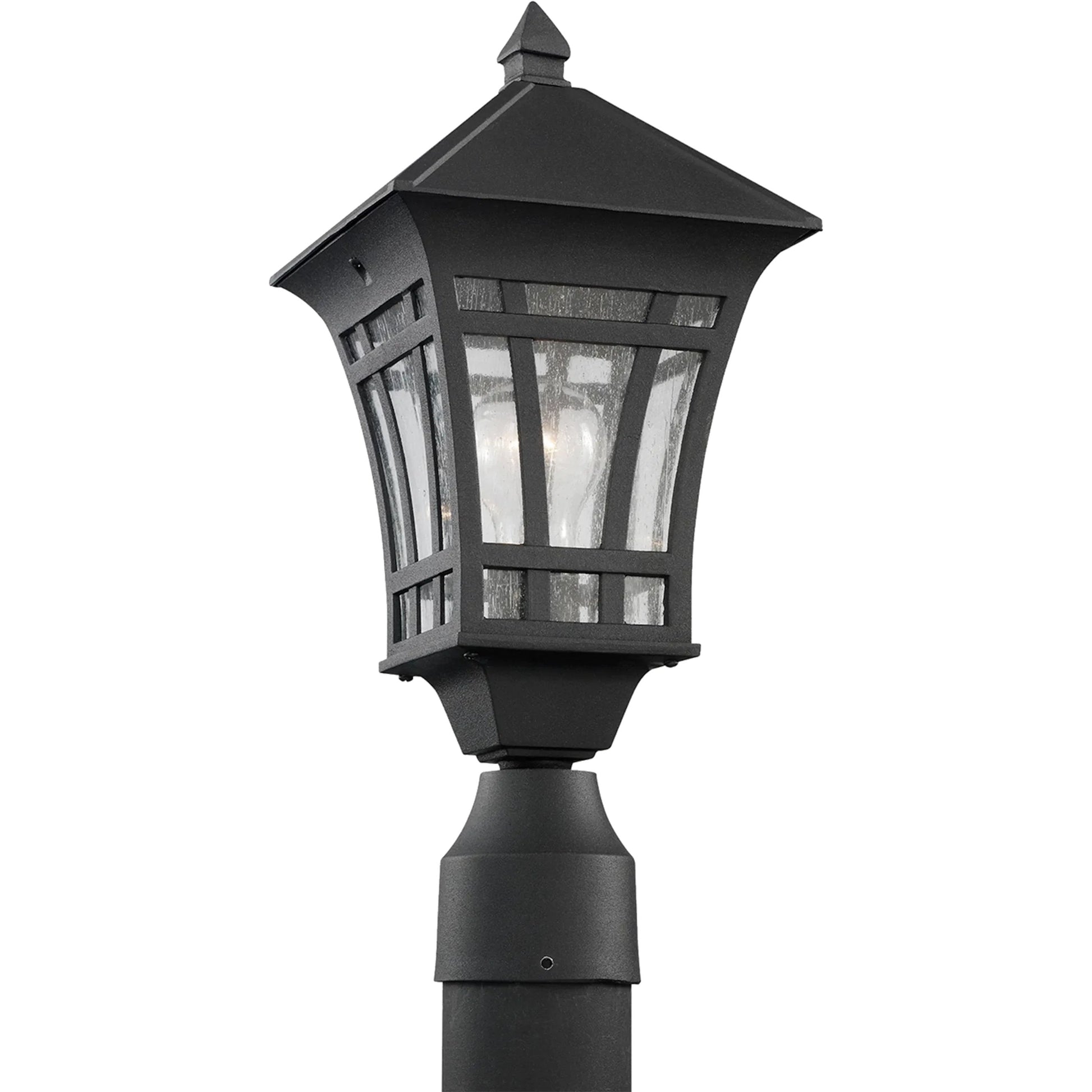Herrington One Light Outdoor Post Lantern by Visual Comfort & Co. in black. Made from aluminum in a cottage & farmhouse style.
