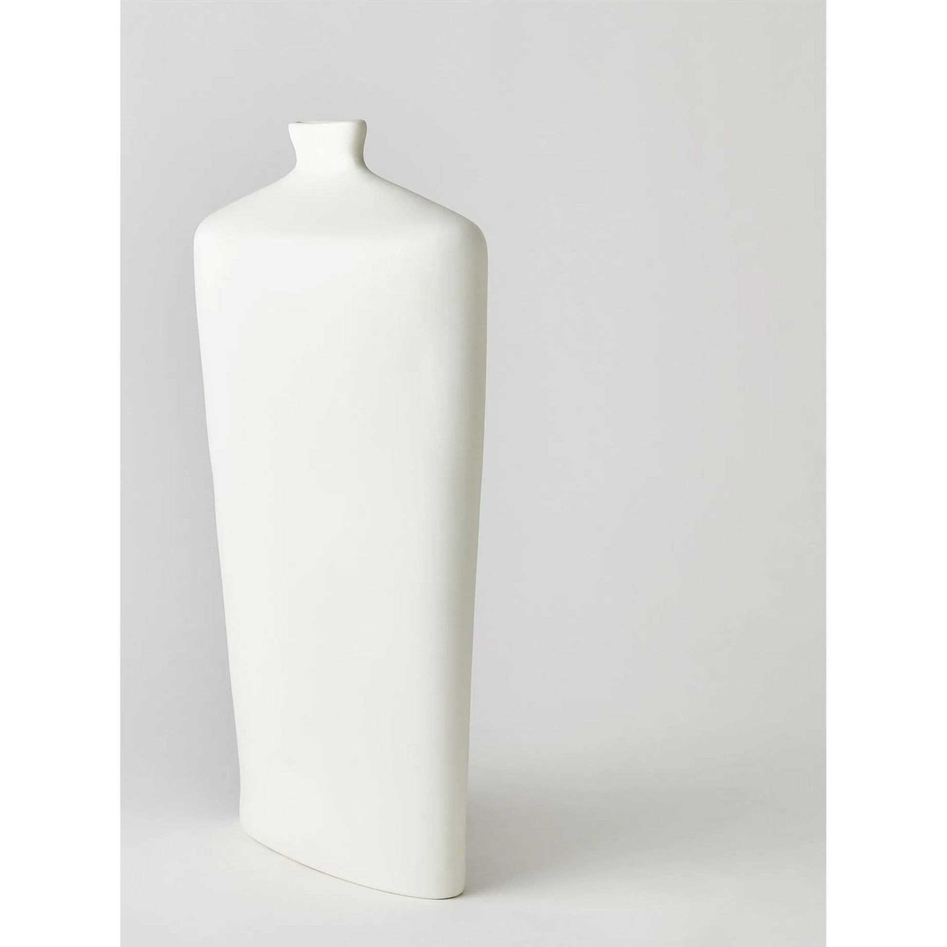 Terzo Vase by Global Views in matte white. Made from unique in a modern style.