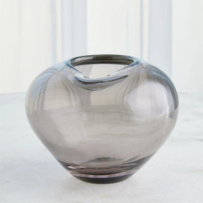 Undulating Vase by Global Views in grey. Made from unique in a unique style.