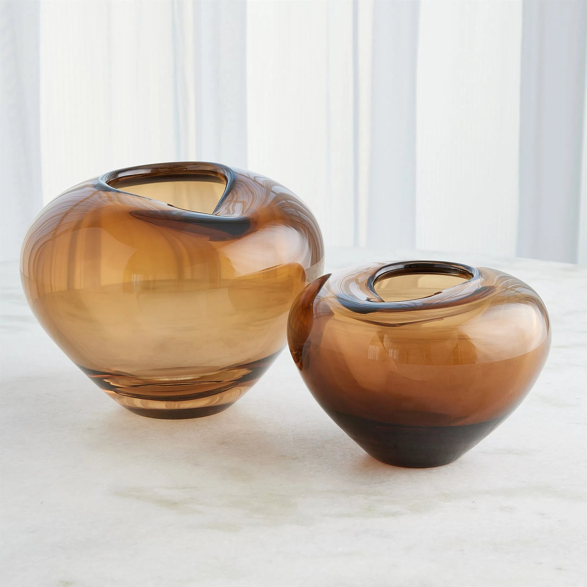 Undulating Vase by Global Views. Made from unique in a unique style.