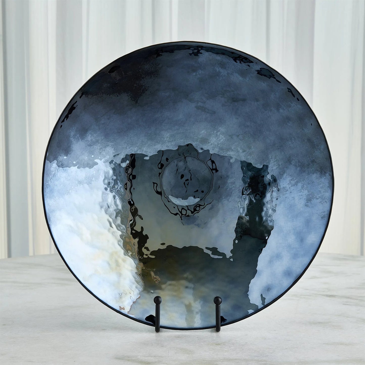 004 SI-2445771 | Lifestyle | Obsidian Charger by Global Views in metallic black. Made from art glass in a eclectic & global style.