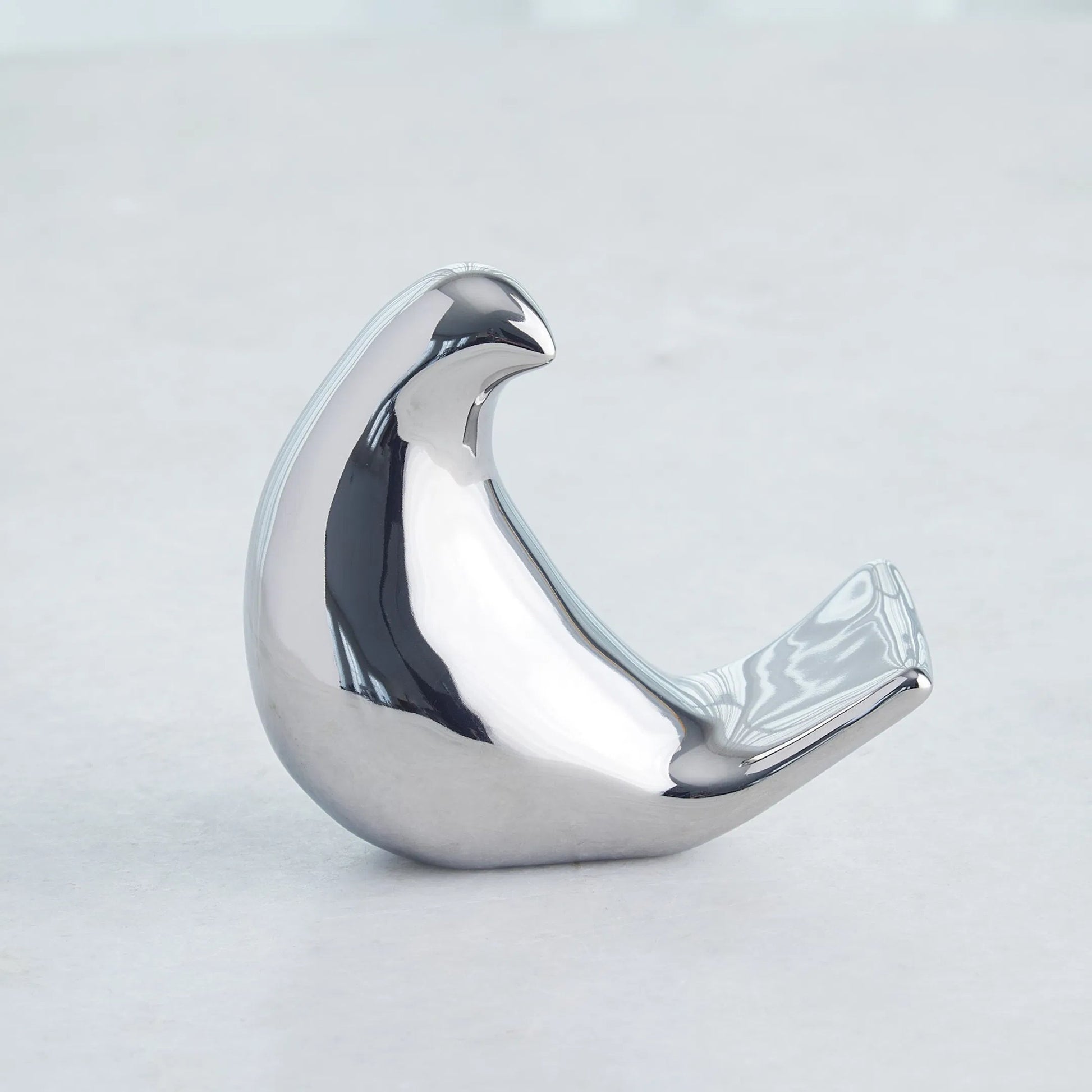 Les Animaux, Moineau by Global Views. Made from ceramic in a modern style.