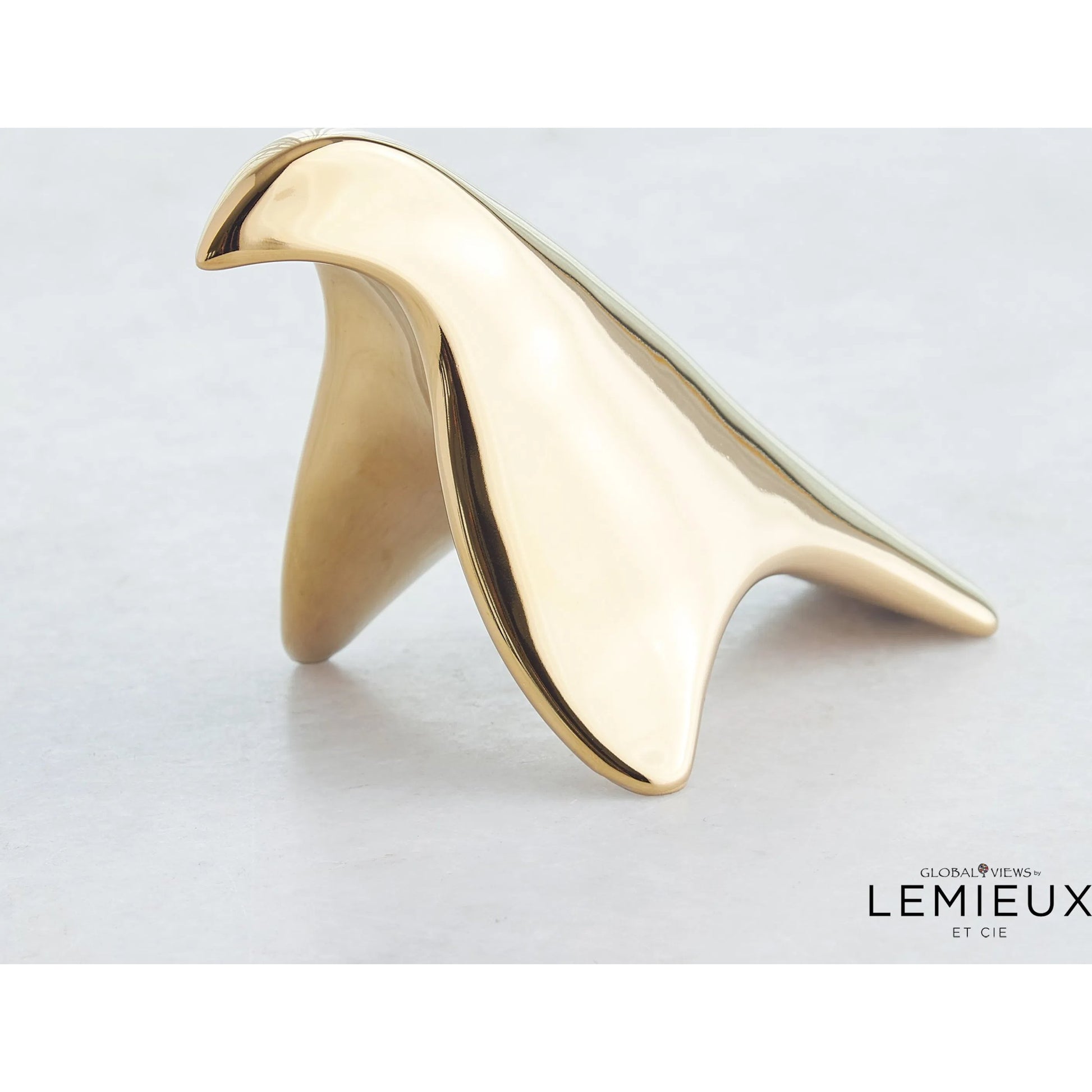 Les Animaux, Colombe by Global Views. Made from ceramic in a unique style.