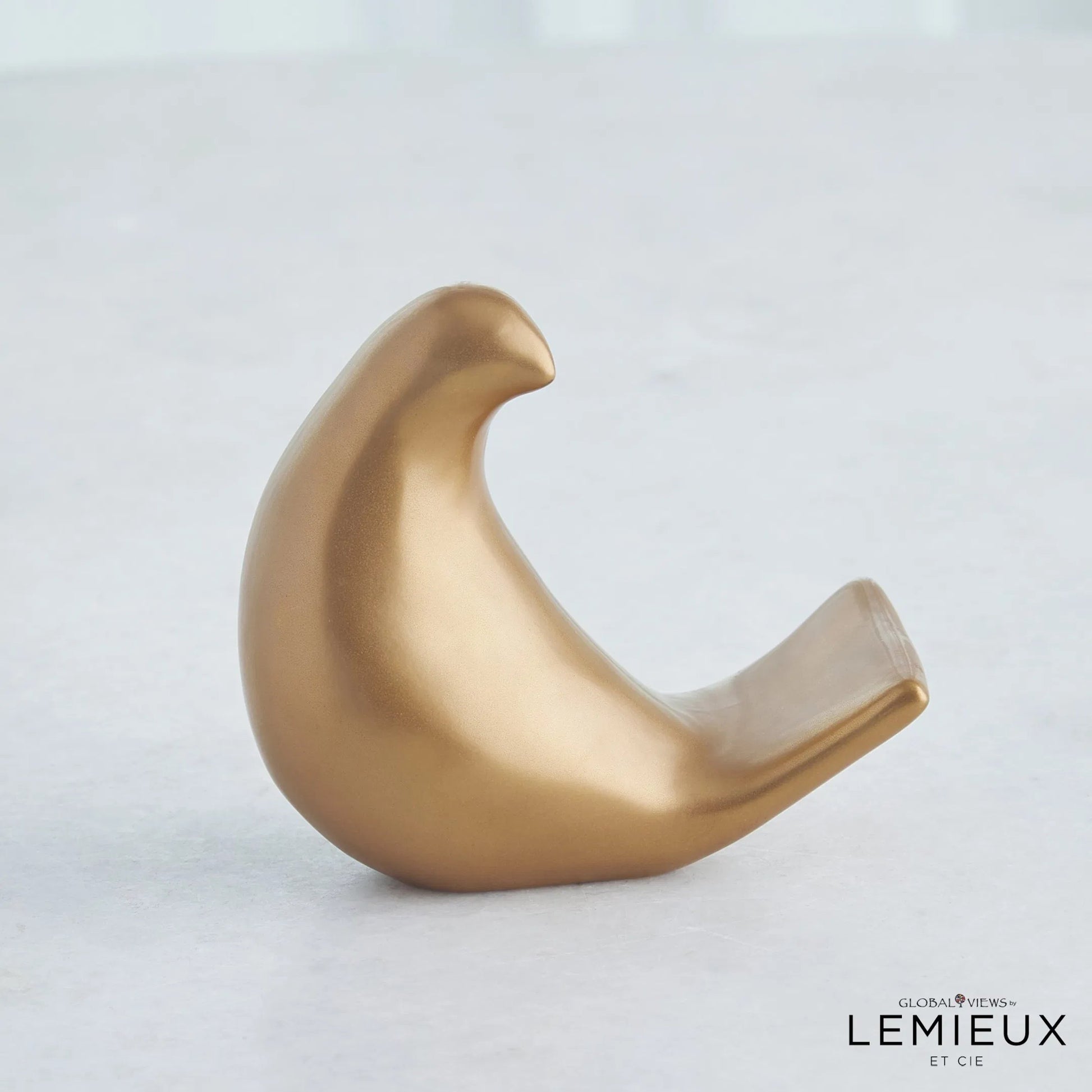 Les Animaux, Moineau by Global Views. Made from ceramic in a modern style.