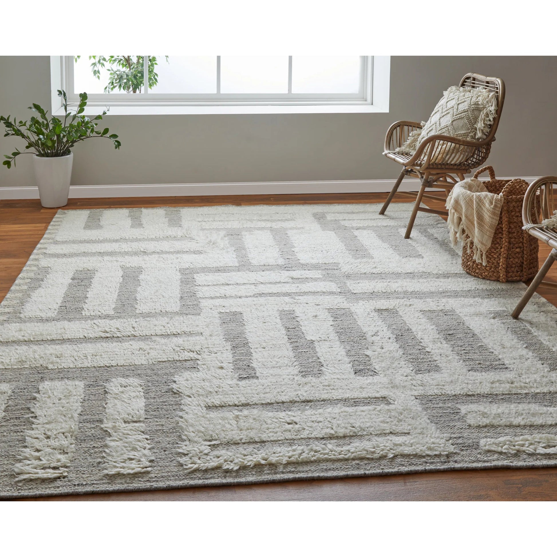 Ashby Transitional Geometric Rug - 8909F by Feizy in gray, ivory. Made from wool in a unique style.