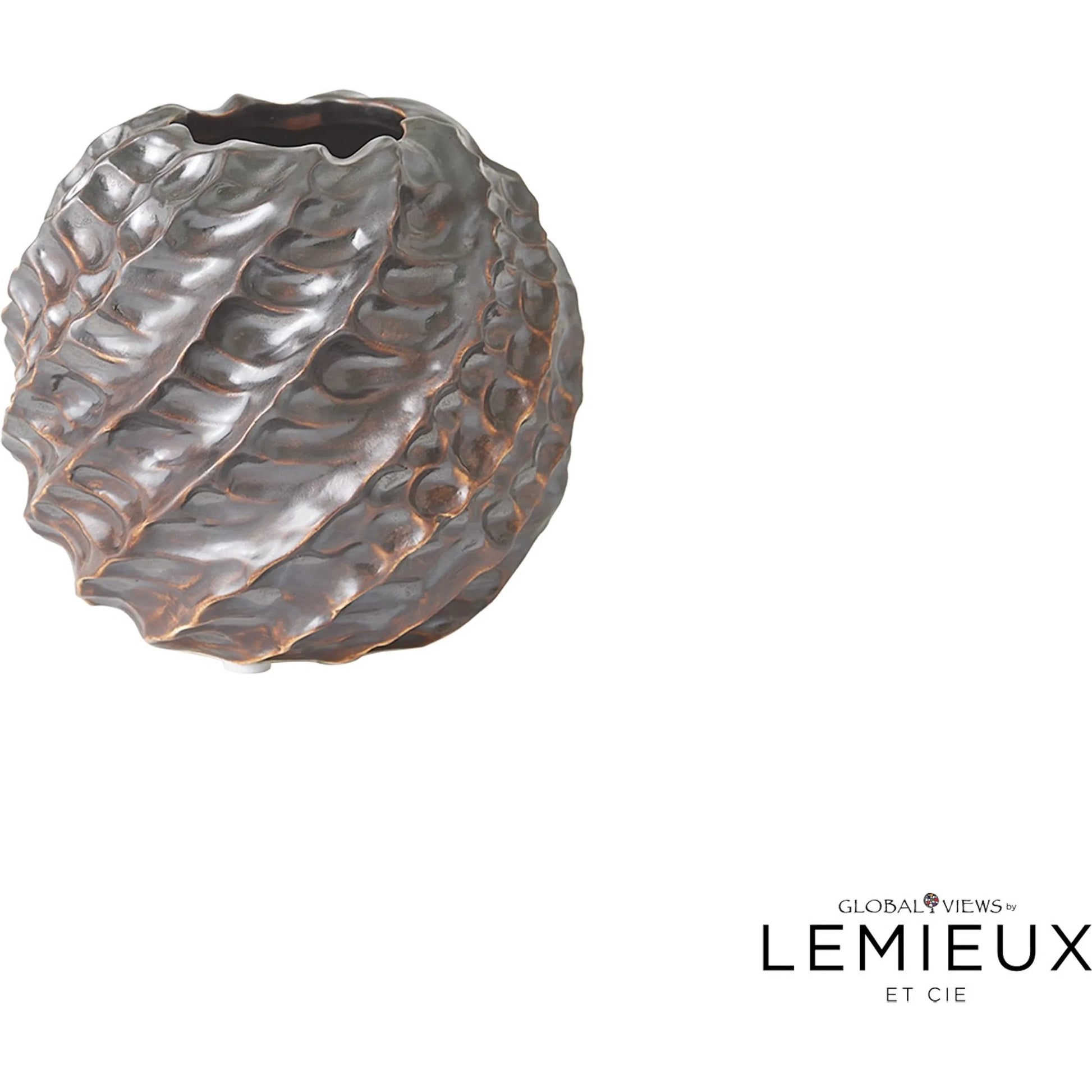 Cadoret Vase by Global Views. Made from ceramic in a unique style.