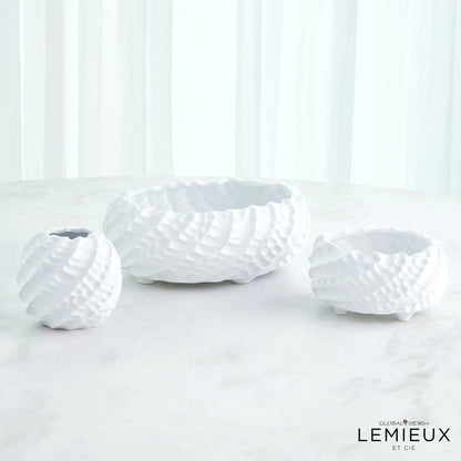 Cadoret Bowl by Global Views. Made from ceramic in a unique style.