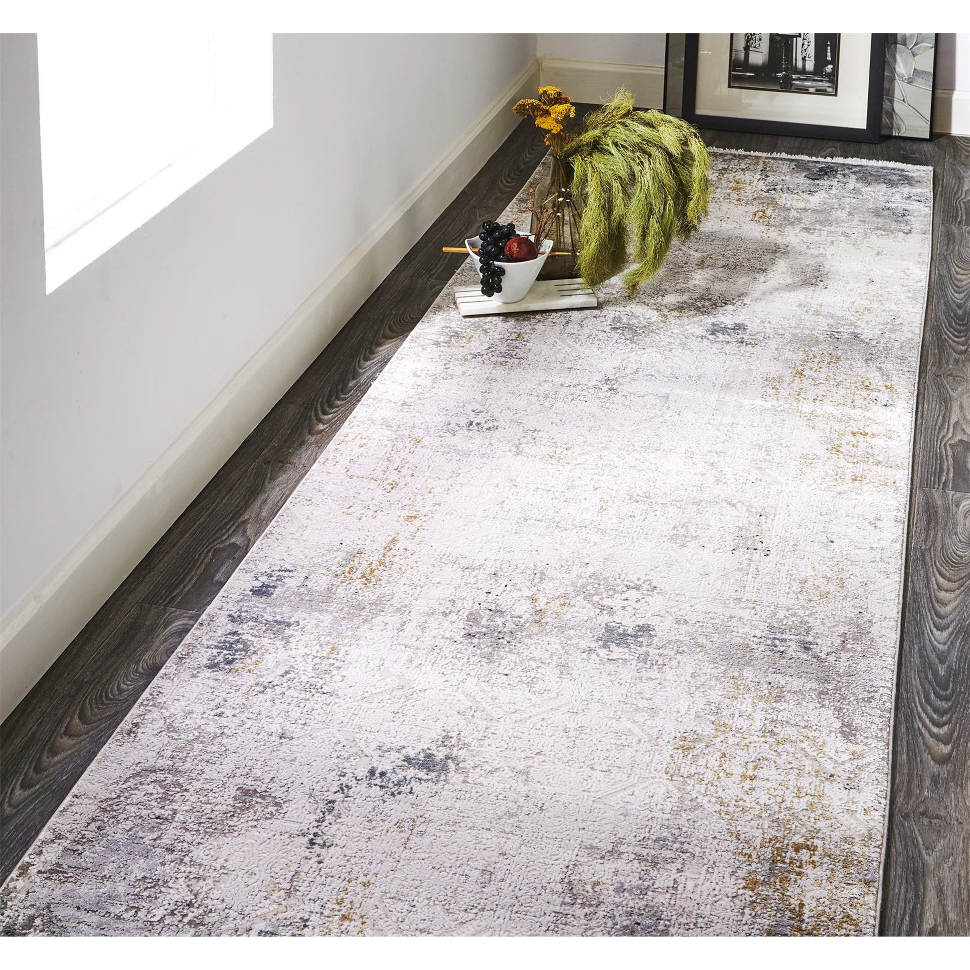 Cadiz Gradient Rug - 3890F by Feizy. Made from viscose, acrylic in a unique style.