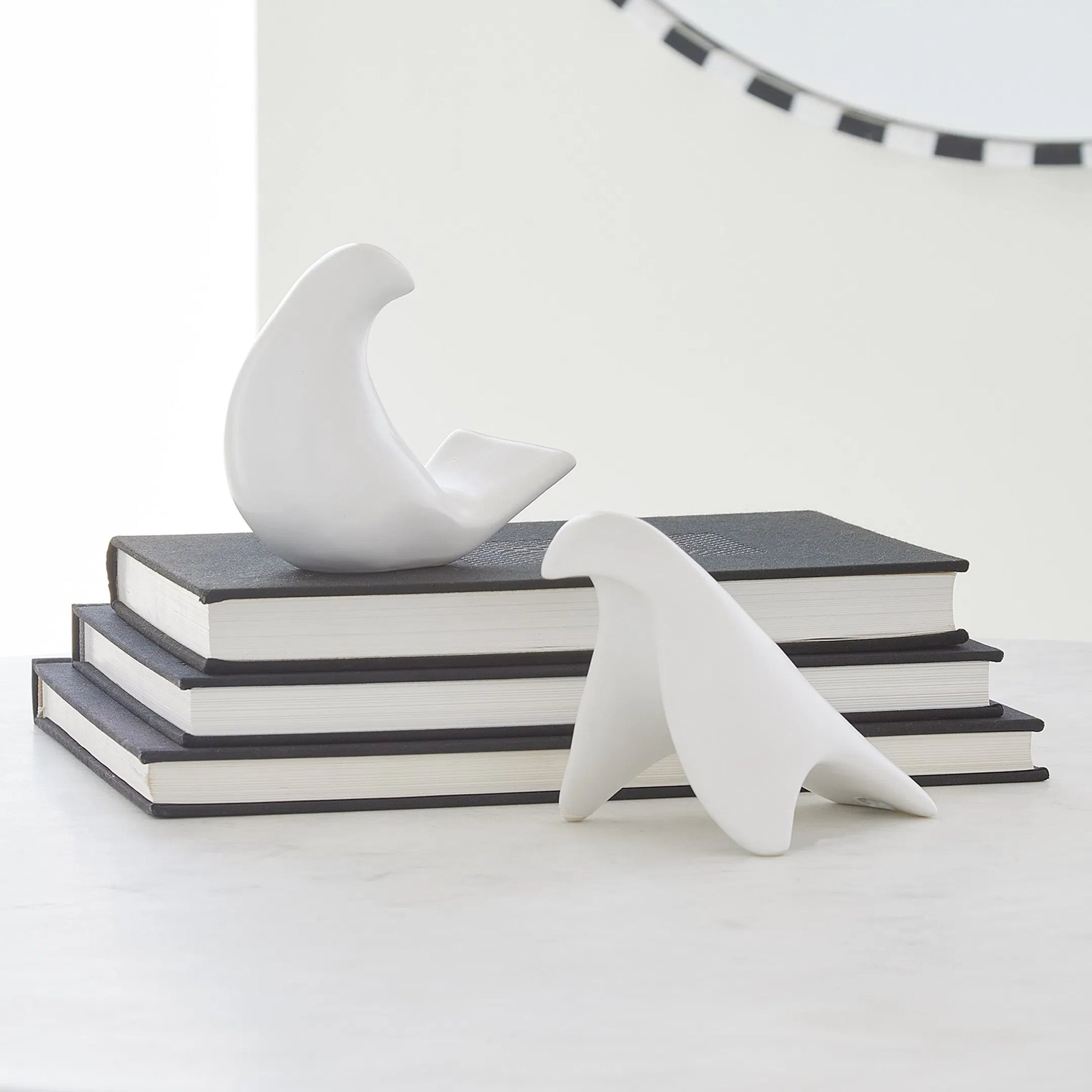 Les Animaux, Moineau by Global Views. Made from ceramic in a modern style.