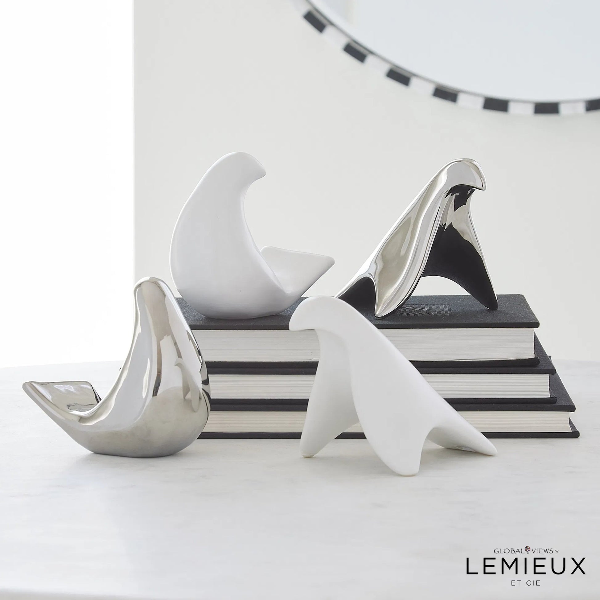 Les Animaux, Moineau by Global Views. Made from ceramic in a modern style.
