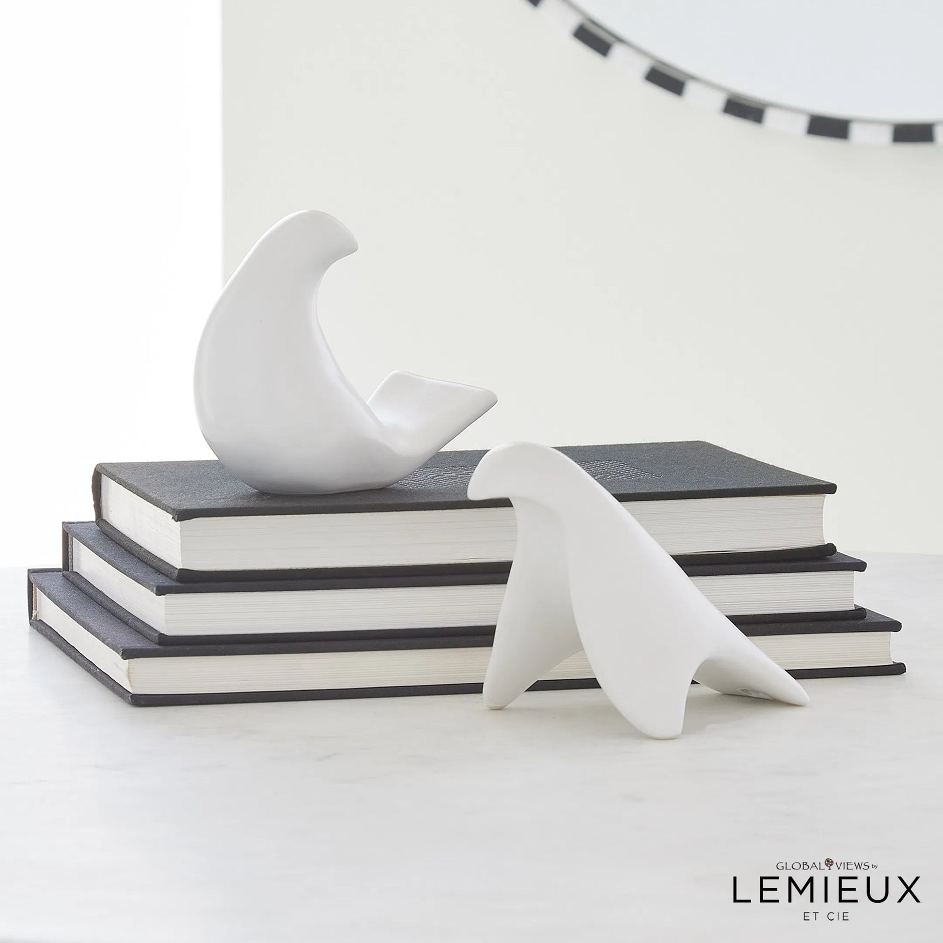 Les Animaux, Moineau by Global Views. Made from ceramic in a modern style.