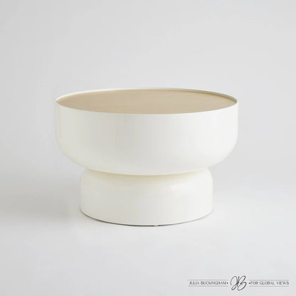 Three Kings Side Table by Global Views in gold, white, off-white and white lacquer. Made from unique in a transitional style.