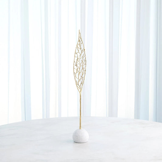 Sprig Sculpture by Global Views in white and marble. Made from unique in a modern style.