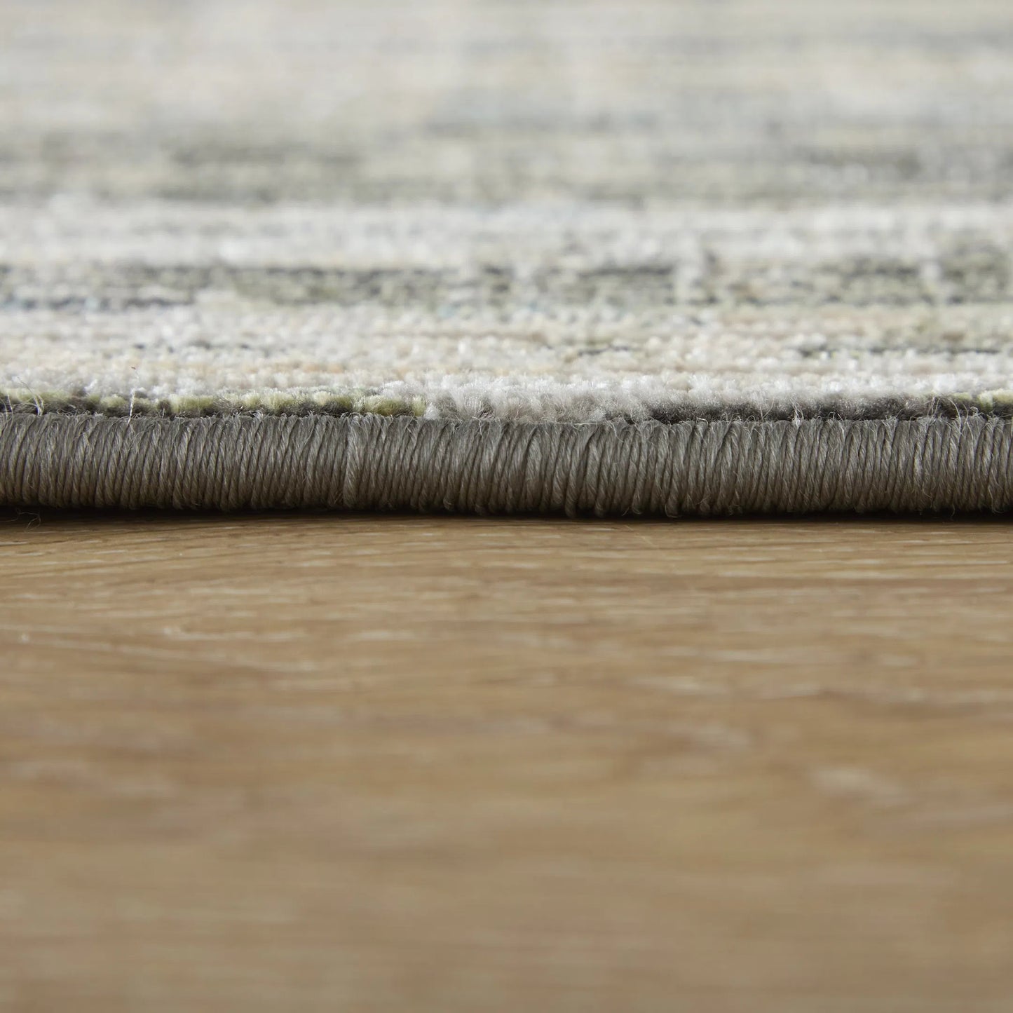 014 SI-2540254,SI-2540255,SI-2540256,SI-2540257,SI-2540258,SI-2540260 | Closeup | Augustine Traditional AUG39TUF Rug by Feizy. Made from polypropylene, polyester in a unique style.