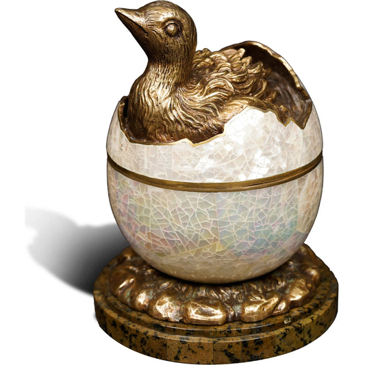 Ostrich Egg Box by Maitland-Smith. Made from unique in a traditional style.