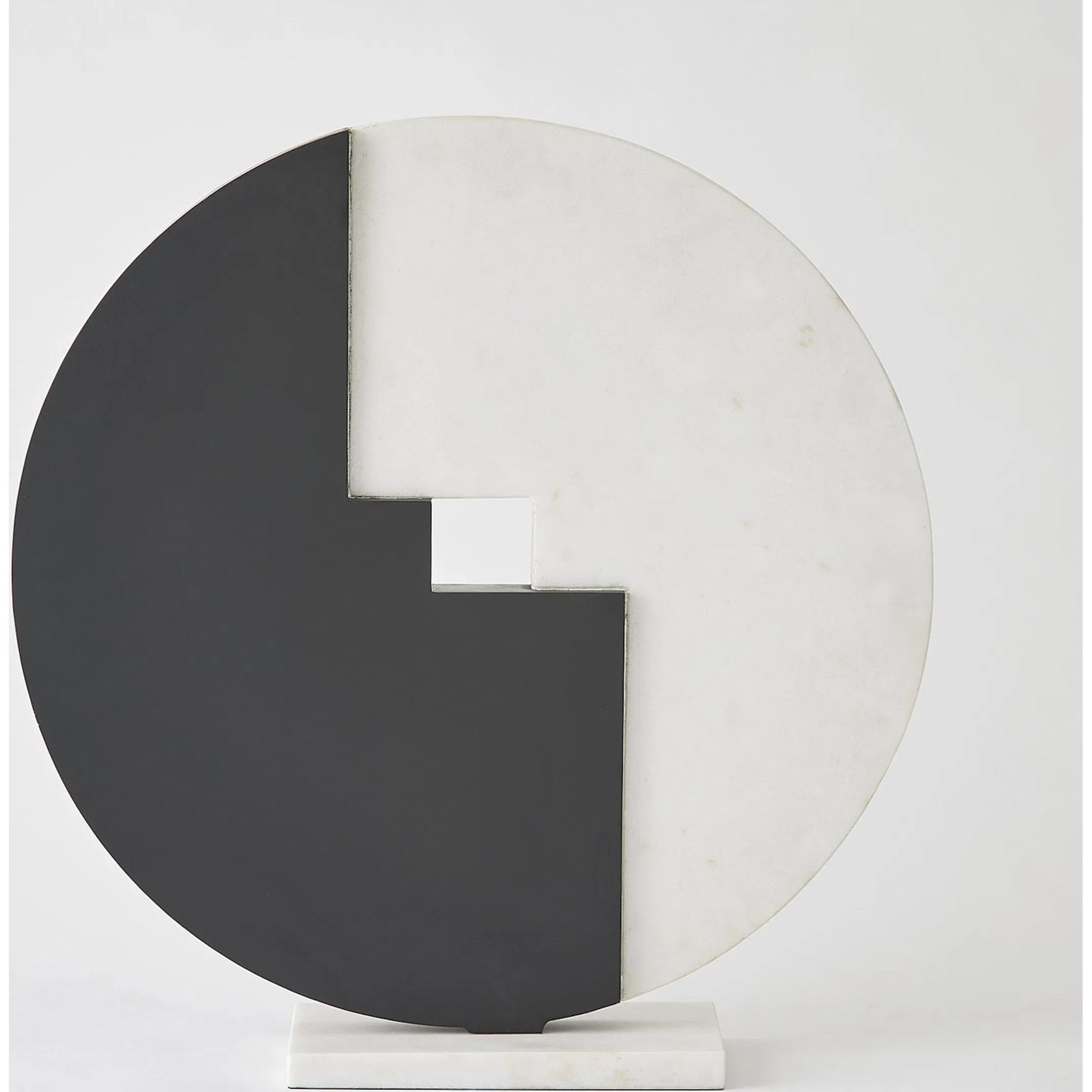 Stone Allion Sculpture by Global Views in white and marble. Made from unique in a modern style.