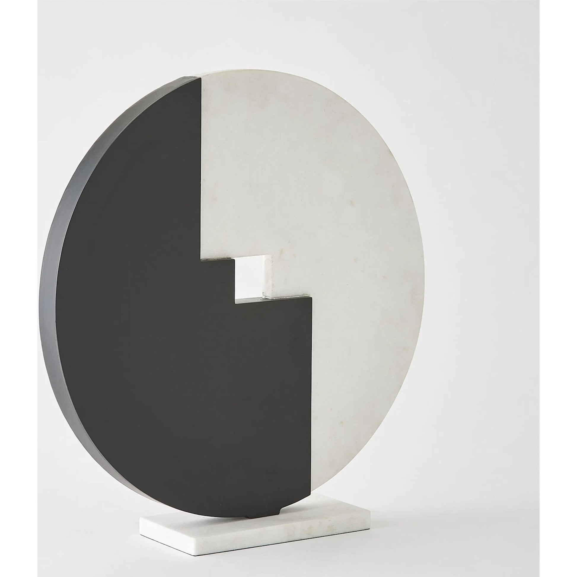 Stone Allion Sculpture by Global Views in white and marble. Made from unique in a modern style.