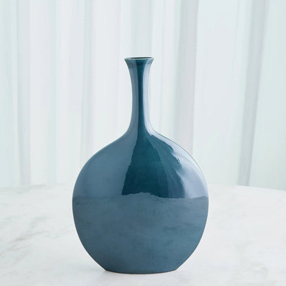 Silhouette Vase by Global Views. Made from ceramic in a modern style.