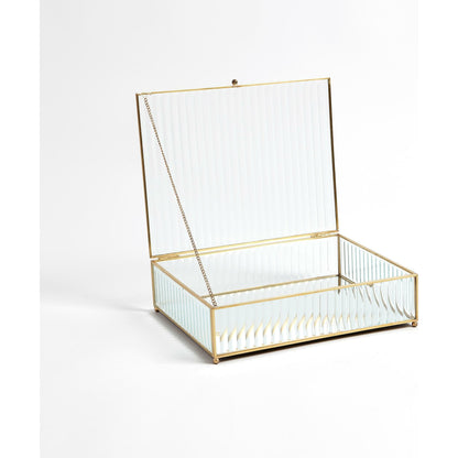 Reeded Glass Box by Global Views in clear. Made from copper, glass in a transitional style.