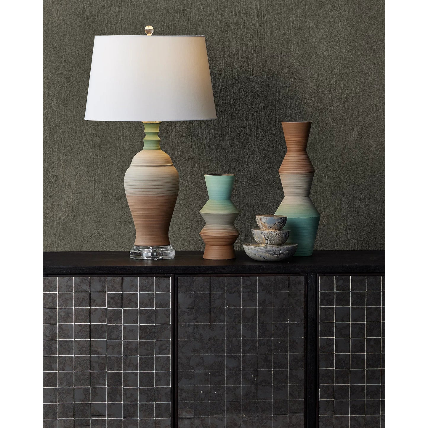 008 SI-2387050 | Lifestyle | Happy 80'S Pale Vase Set by Currey and Company in brown, light blue. Made from porcelain in a eclectic & global style.