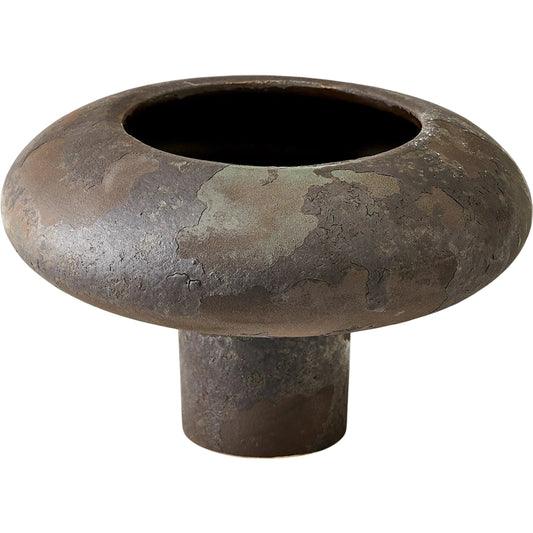 Cloud Bowl by Global Views in soot. Made from ceramic in a rustic style.