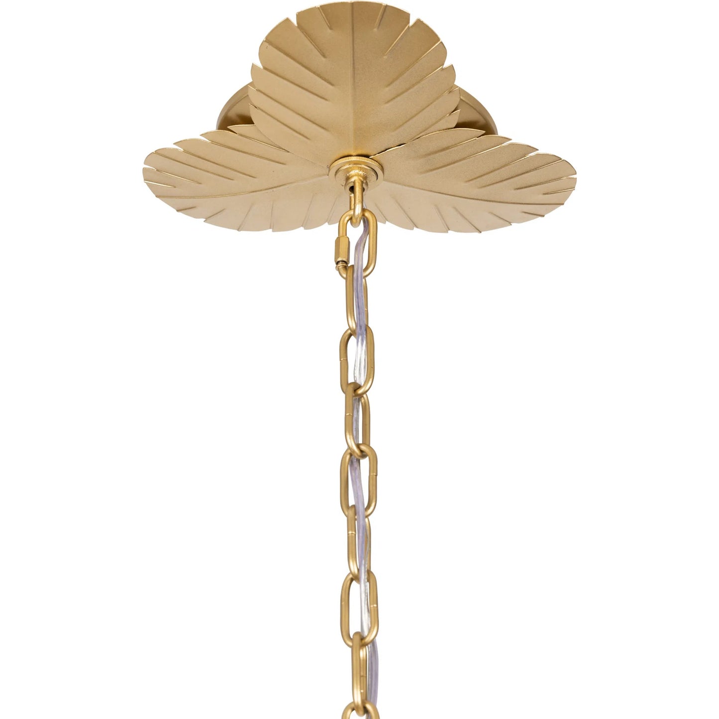 013 SI-2332057 | Closeup | Banana Chandelier by Varaluz in french gold, natural seagrass. Made from unique in a rustic style.