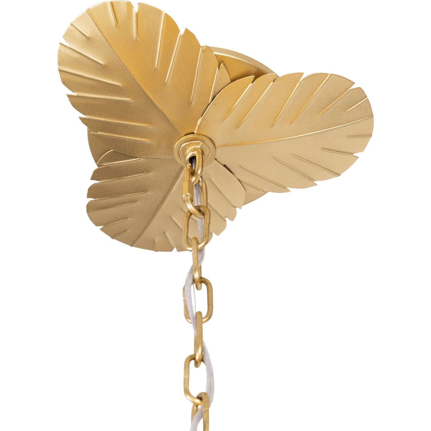 018 SI-2332059 | Closeup | Banana Chandelier by Varaluz in french gold, natural seagrass. Made from unique in a rustic style.