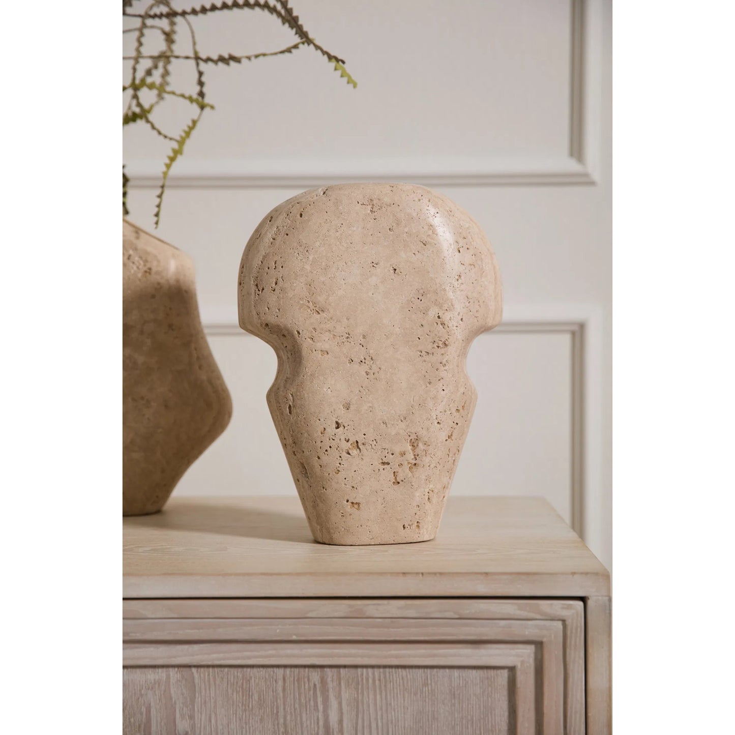 003 SI-2539795 | Lifestyle | Klimt Vase by Accent Decor in brown. Made from natural stone in a unique style.