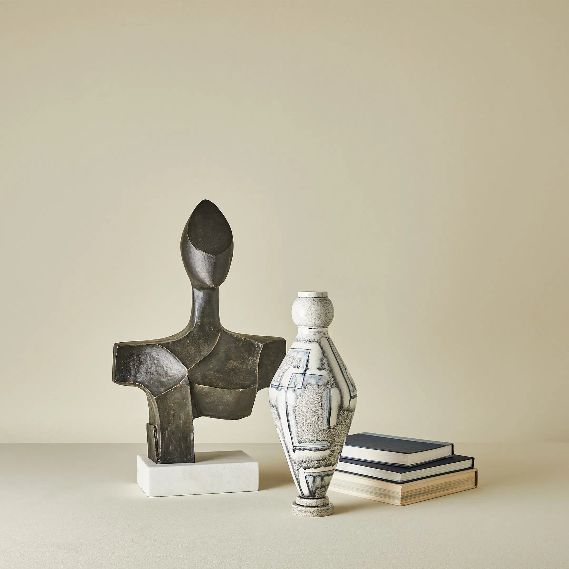 Spindle Vase by Global Views in grey, blue painted. Made from ceramic in a unique style.