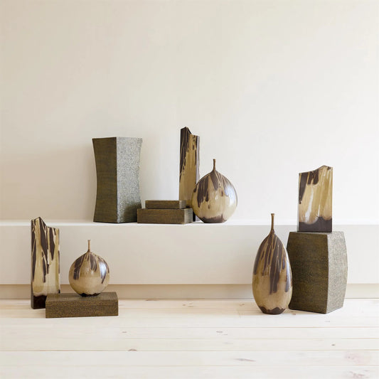 Lames Box by Global Views in gold and brass. Made from unique in a unique style.