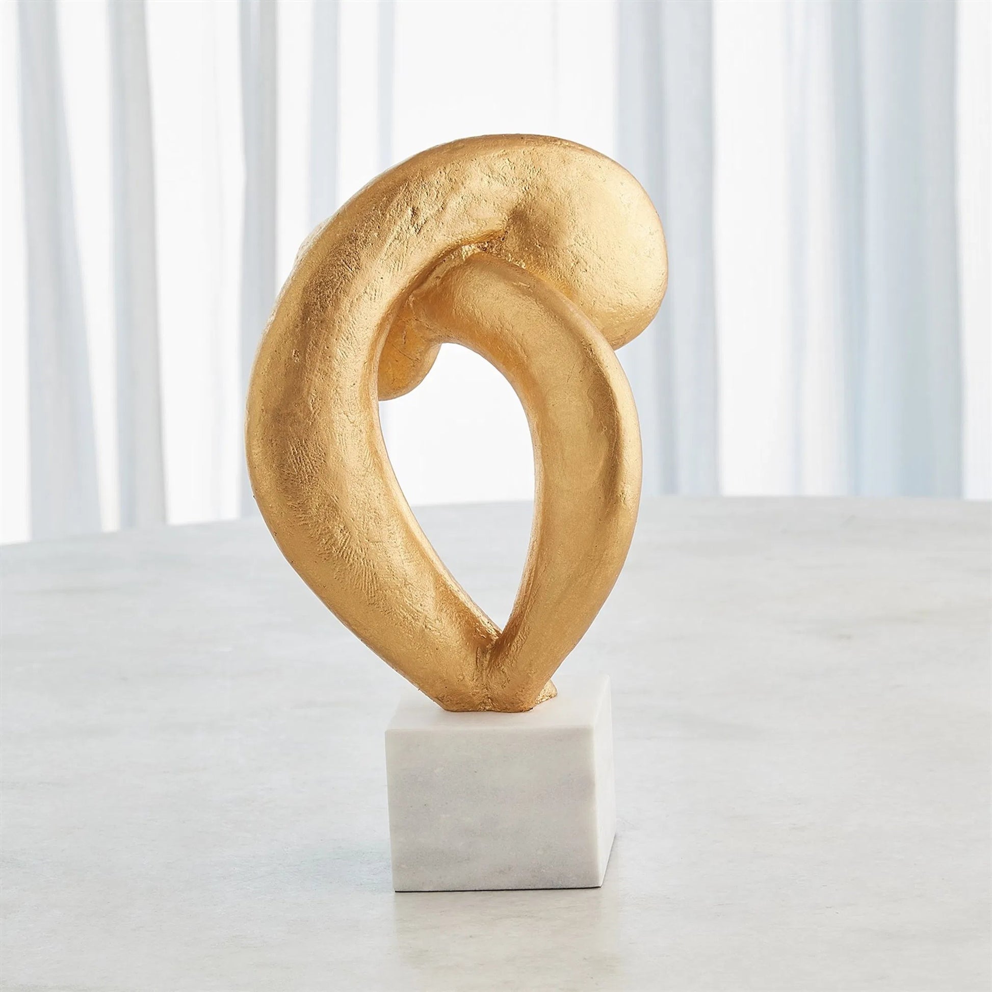 Align Sculpture by Global Views. Made from cast iron, marble in a modern style.