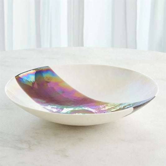 Mirabelle Centerpiece by Global Views in ivory and copper. Made from unique in a unique style.