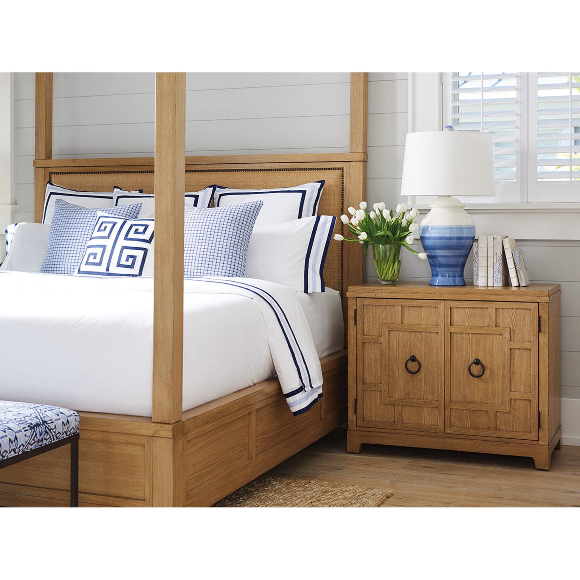 Collins Bachelors Chest by Lexington. Made from unique in a transitional style.
