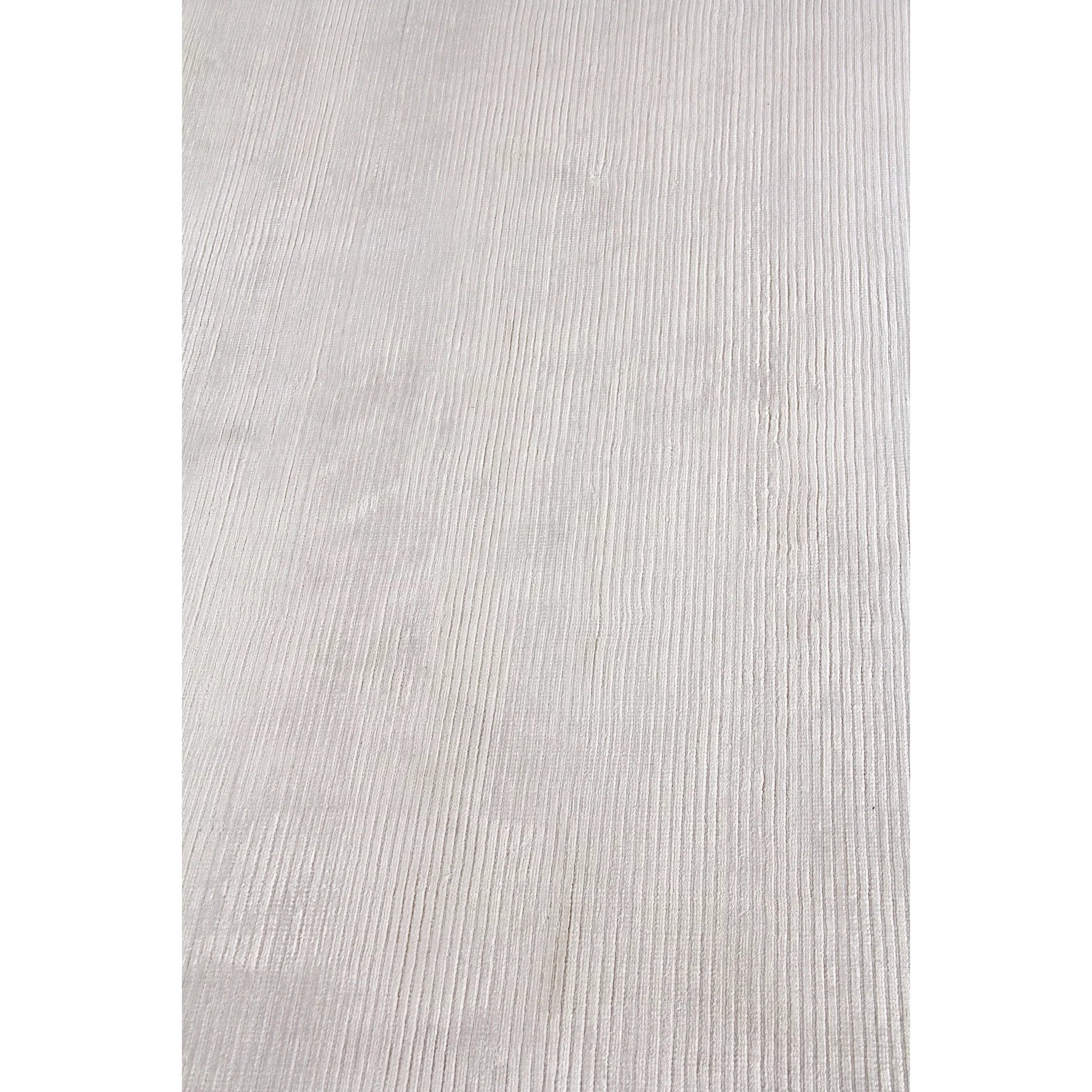 Dove Rug by Exquisite Rugs. Made from viscose in a unique style.